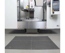 WORKSTEP™ CUTTING FLUID-RESISTANT MAT