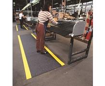 415 ANTI-FATIGUE MAT PEBBLE STEP SOF-TRED™ DYNA-SHIELD®